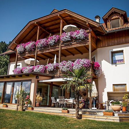Ferienwohnungen Fischerhaus - Direkt Am See Millstatt Bagian luar foto
