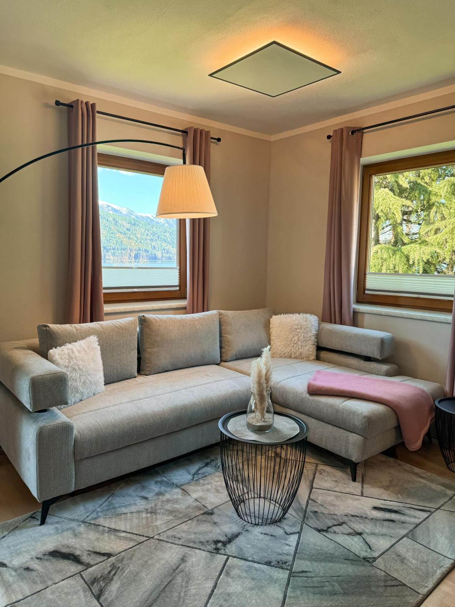 Ferienwohnungen Fischerhaus - Direkt Am See Millstatt Bagian luar foto