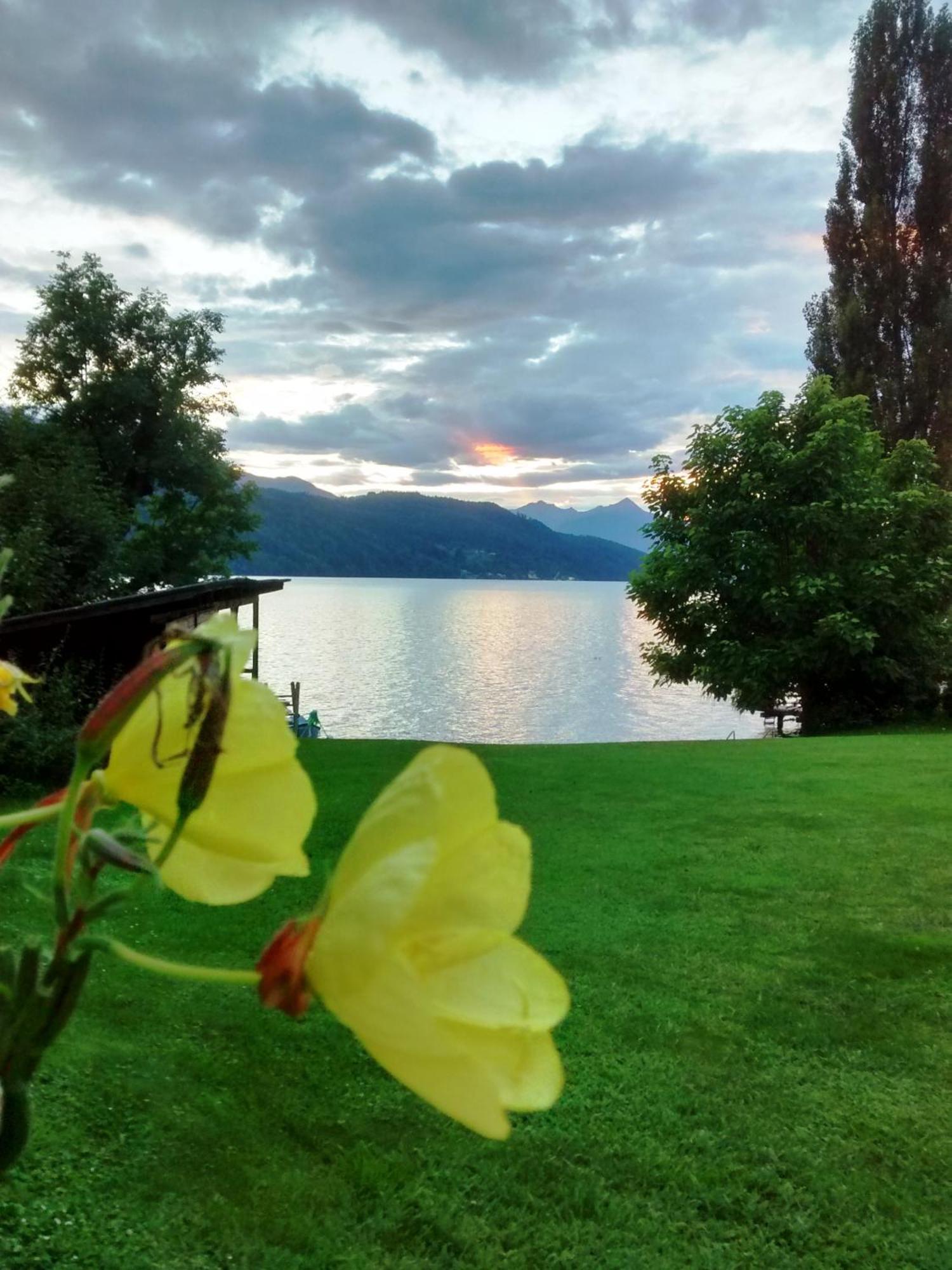 Ferienwohnungen Fischerhaus - Direkt Am See Millstatt Bagian luar foto