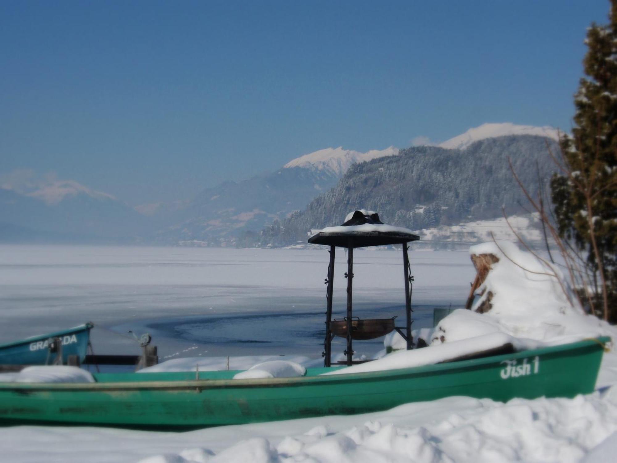 Ferienwohnungen Fischerhaus - Direkt Am See Millstatt Bagian luar foto