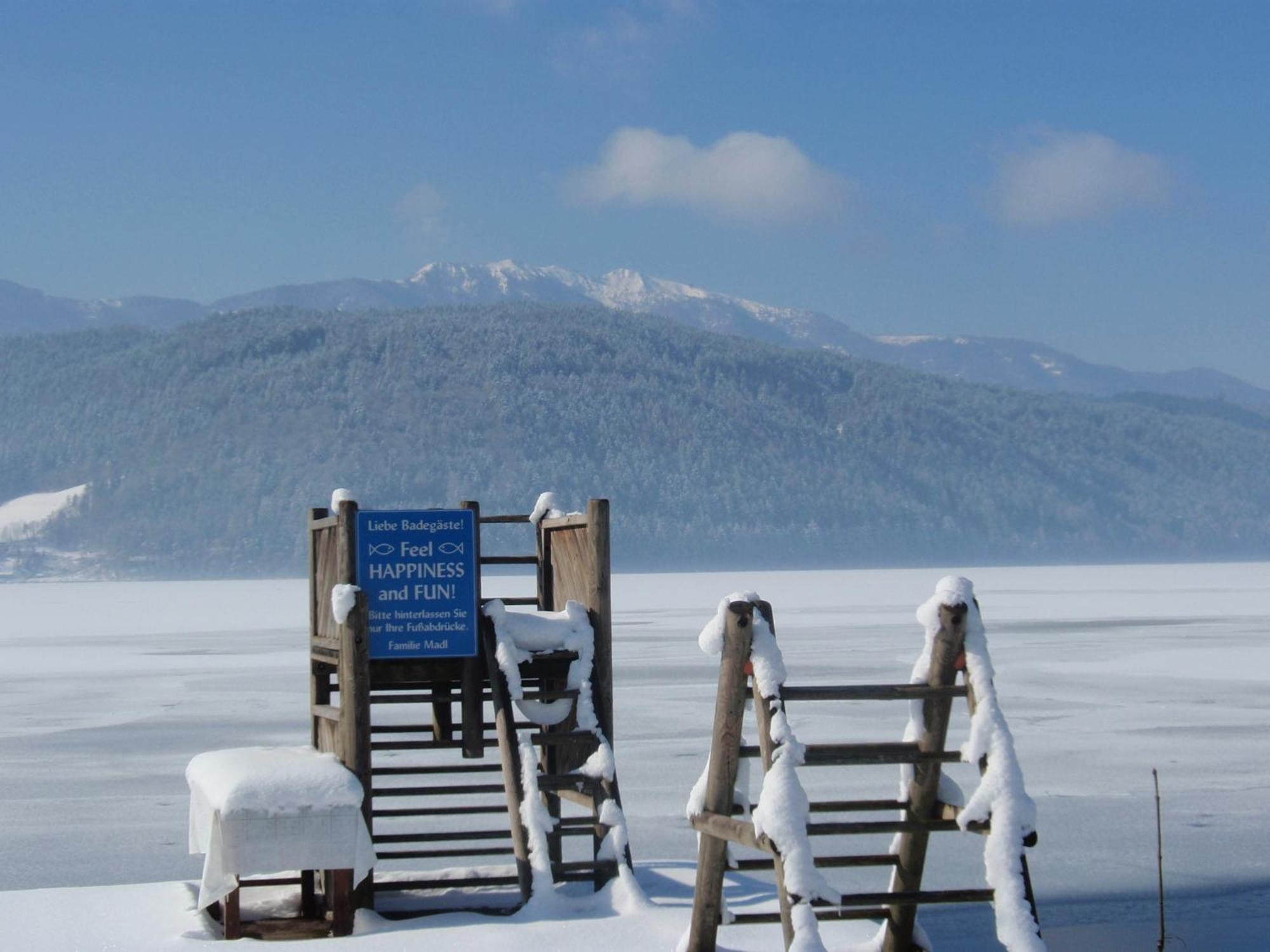 Ferienwohnungen Fischerhaus - Direkt Am See Millstatt Bagian luar foto
