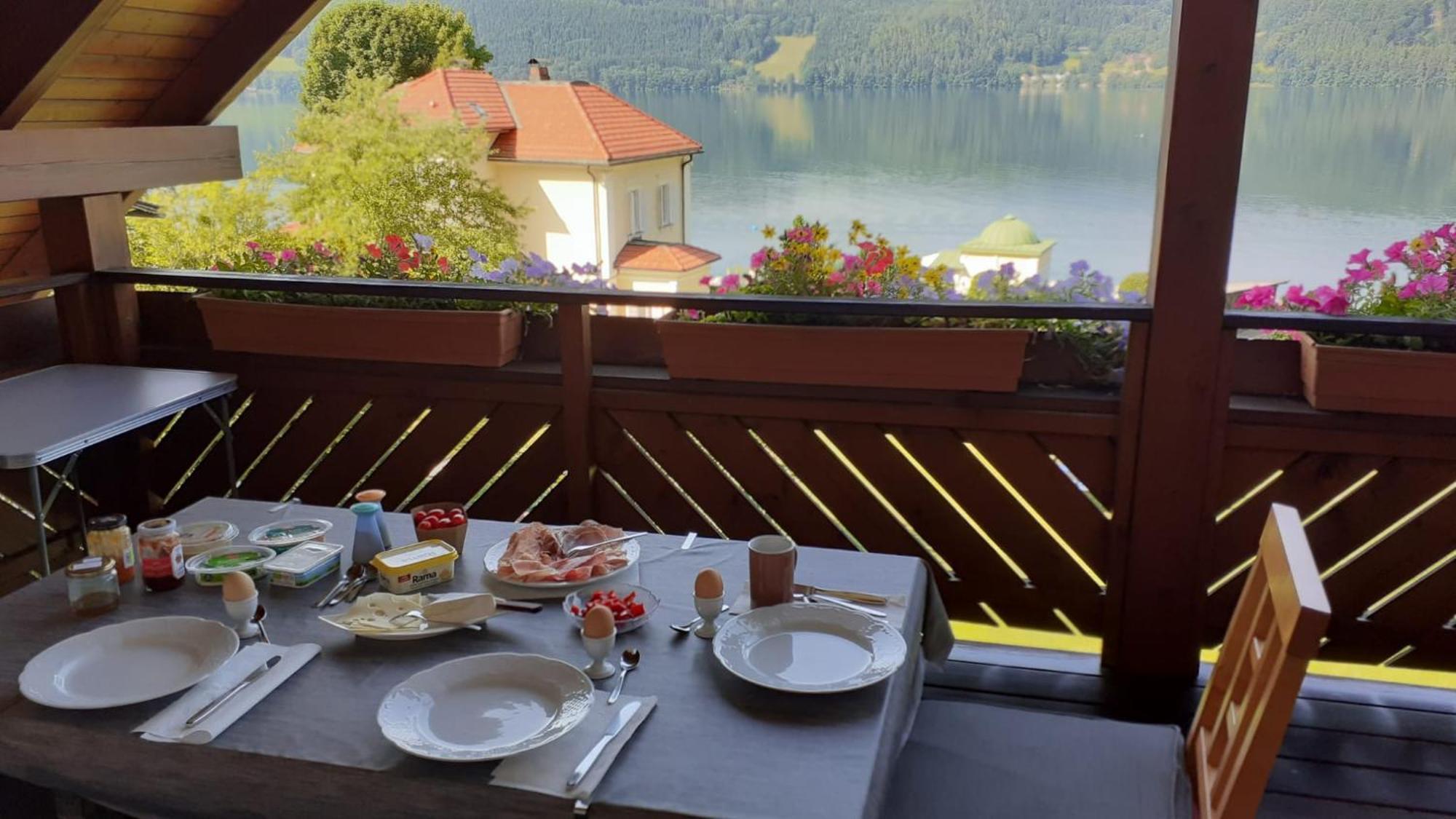 Ferienwohnungen Fischerhaus - Direkt Am See Millstatt Bagian luar foto