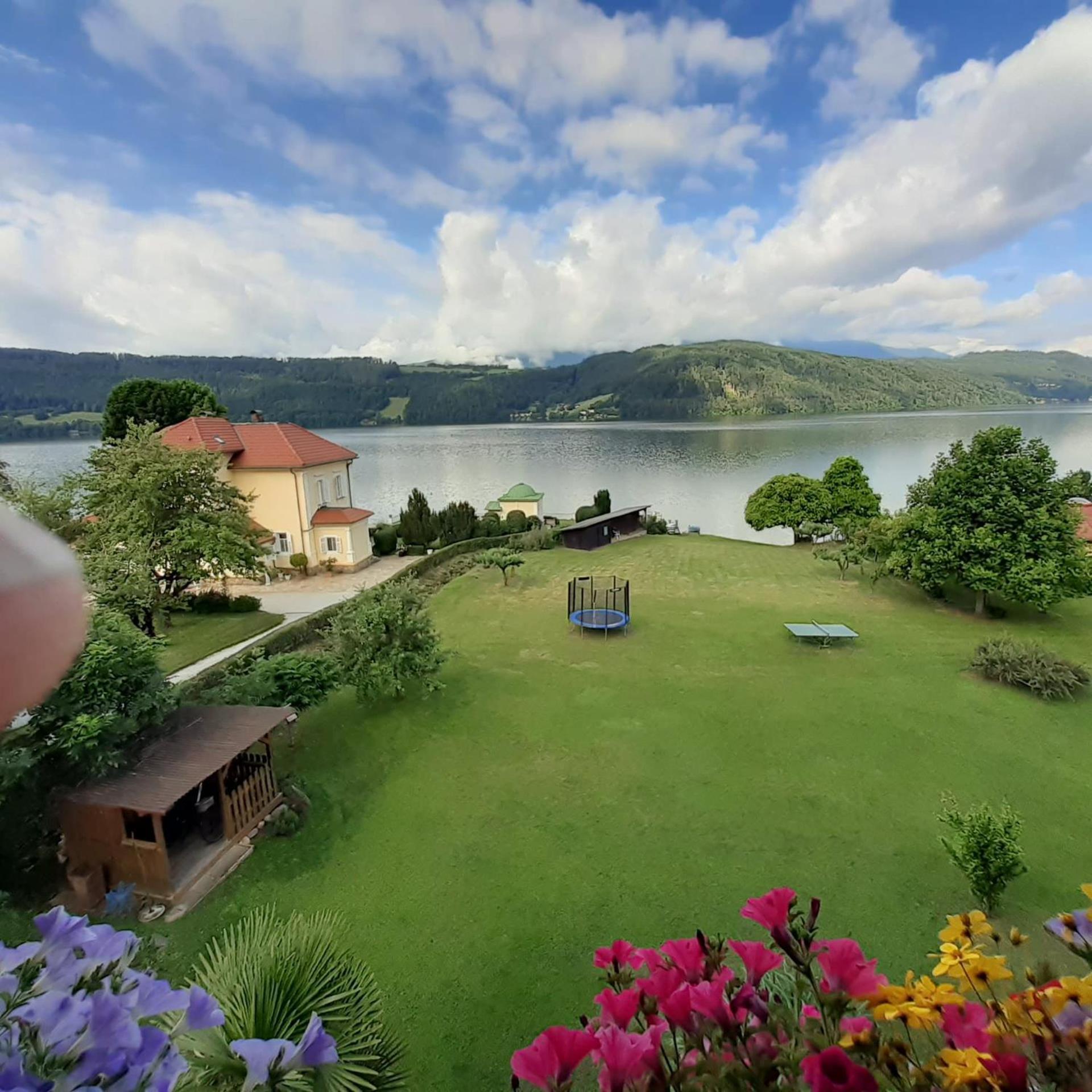 Ferienwohnungen Fischerhaus - Direkt Am See Millstatt Bagian luar foto